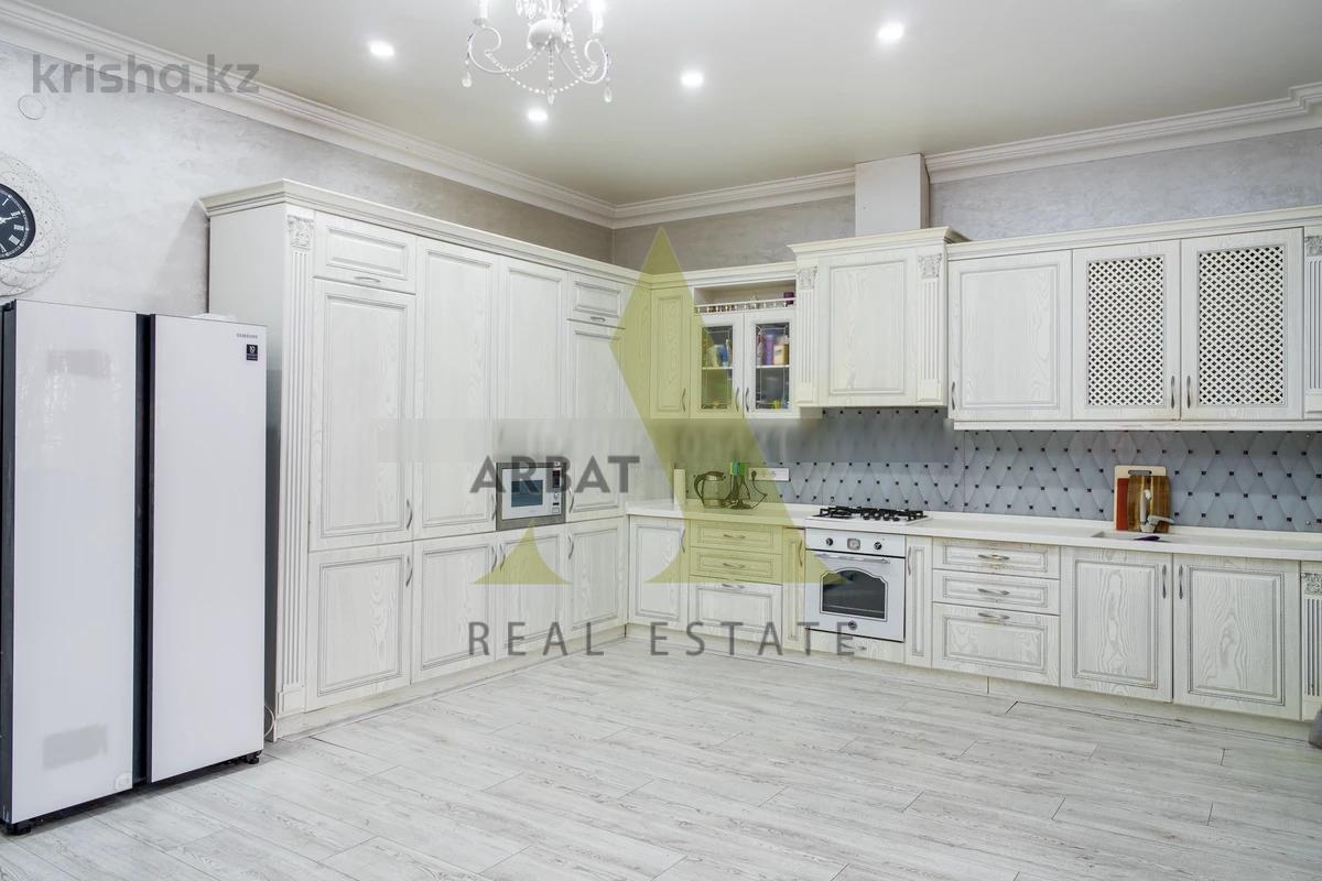 Фото Отдельный дом, 5 комн, 290м²