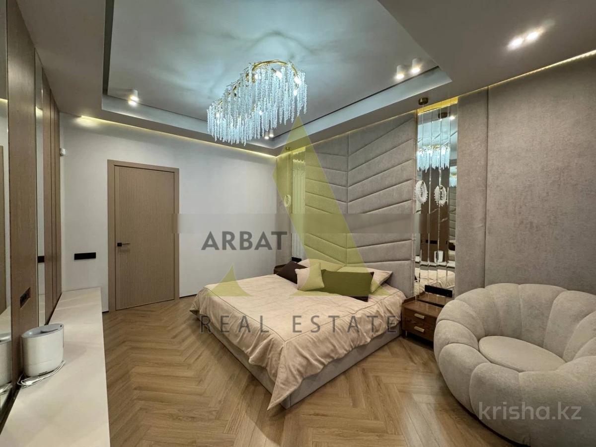 Фото Квартира, 4 комн, 186 м², 1/3 эт., 2022 г.п.