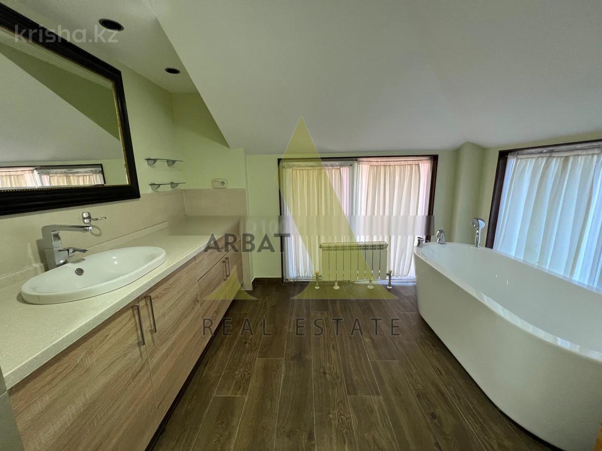 Фото Отдельный дом, 5 комн, 363м²