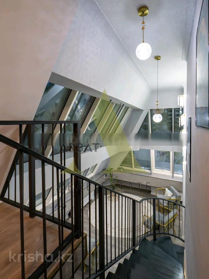 Фото Квартира, 6 комн, 240 м², 32/32 эт., 2018 г.п.