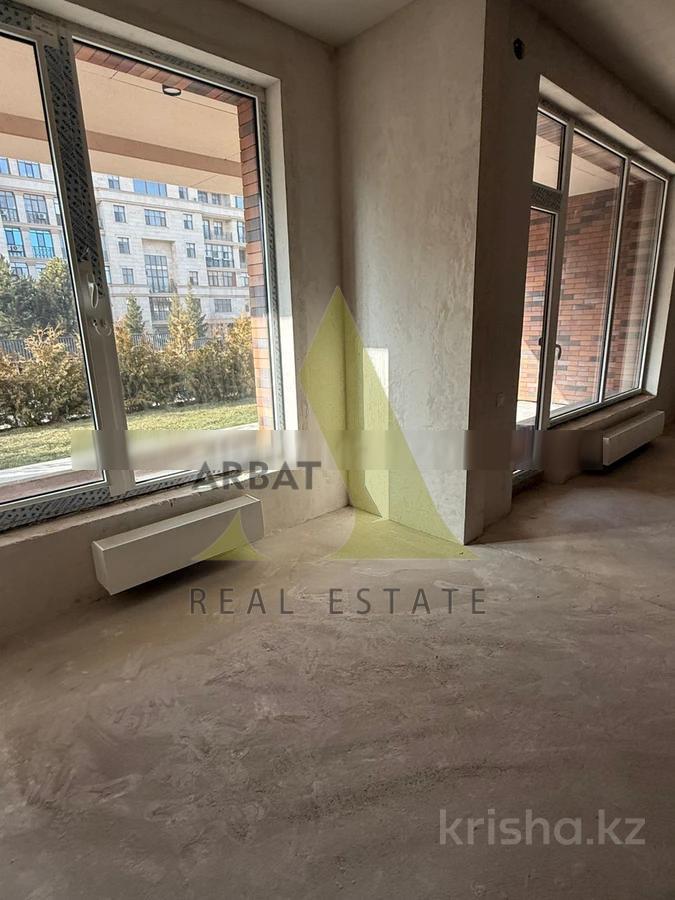 Фото Квартира, 4 комн, 170 м², 1/3 эт., 2025 г.п.