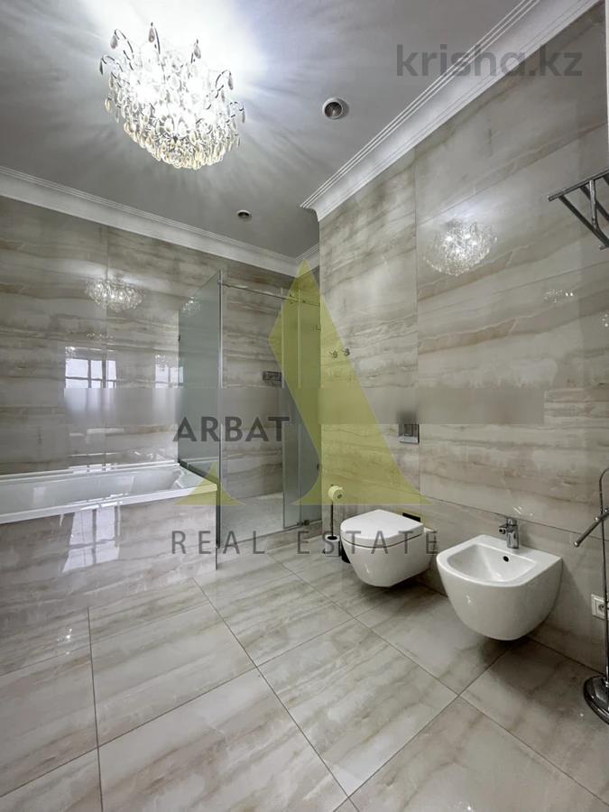 Фото Квартира, 7 комн, 440 м², 7/7 эт., 2016 г.п.