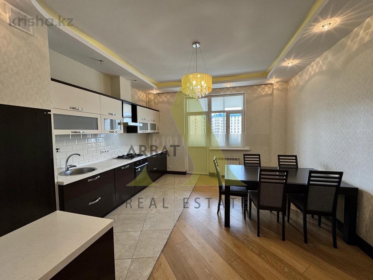 Фото Квартира, 4 комн, 206 м², 6/7 эт., 2007 г.п.
