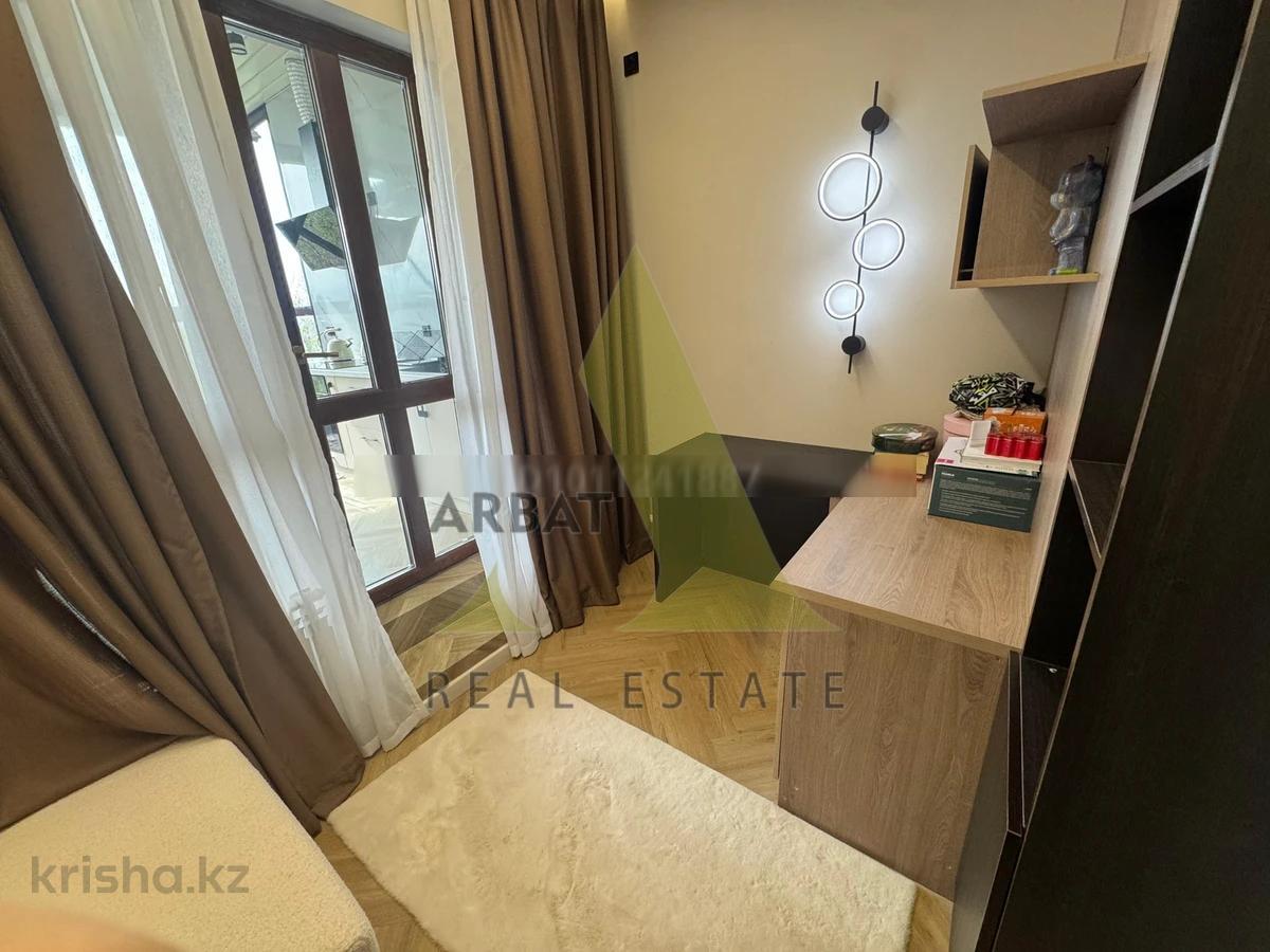 Фото Квартира, 4 комн, 230 м², 4/4 эт., 2023 г.п.