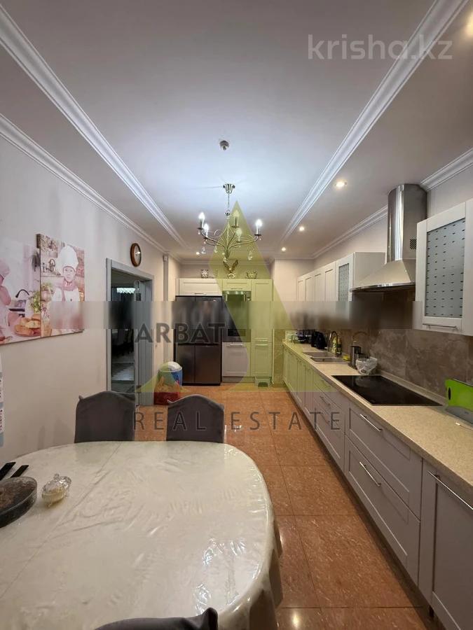 Фото Квартира, 5 комн, 270 м², 1/3 эт., 2007 г.п.