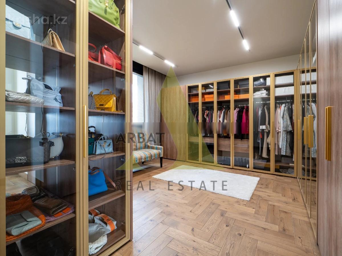 Фото Отдельный дом, 7 комн, 800м²