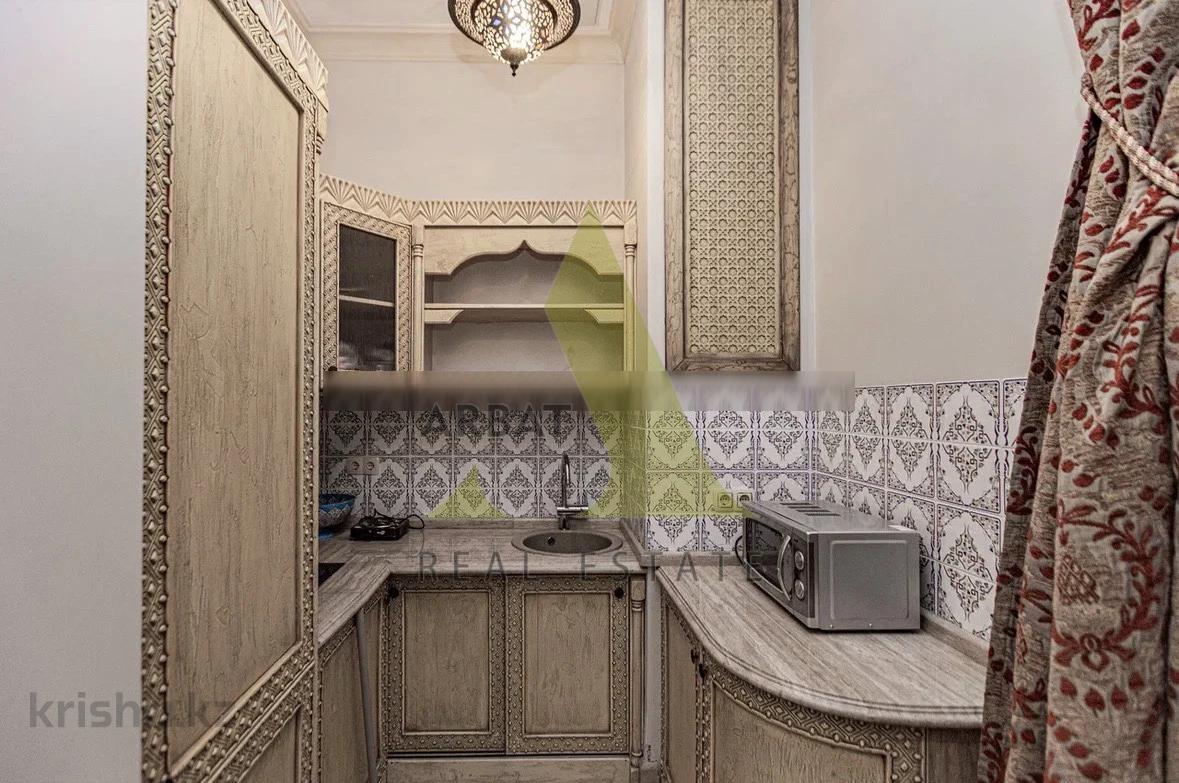 Фото Отдельный дом, 6 комн, 700м²