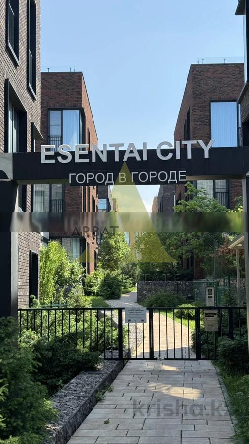Фото Квартира, 5 комн, 224 м², 3/3 эт., 2018 г.п.