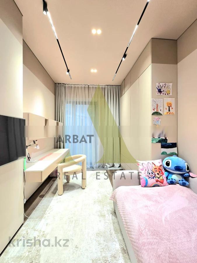 Фото Квартира, 4 комн, 118.3 м², 1/3 эт., 2021 г.п.