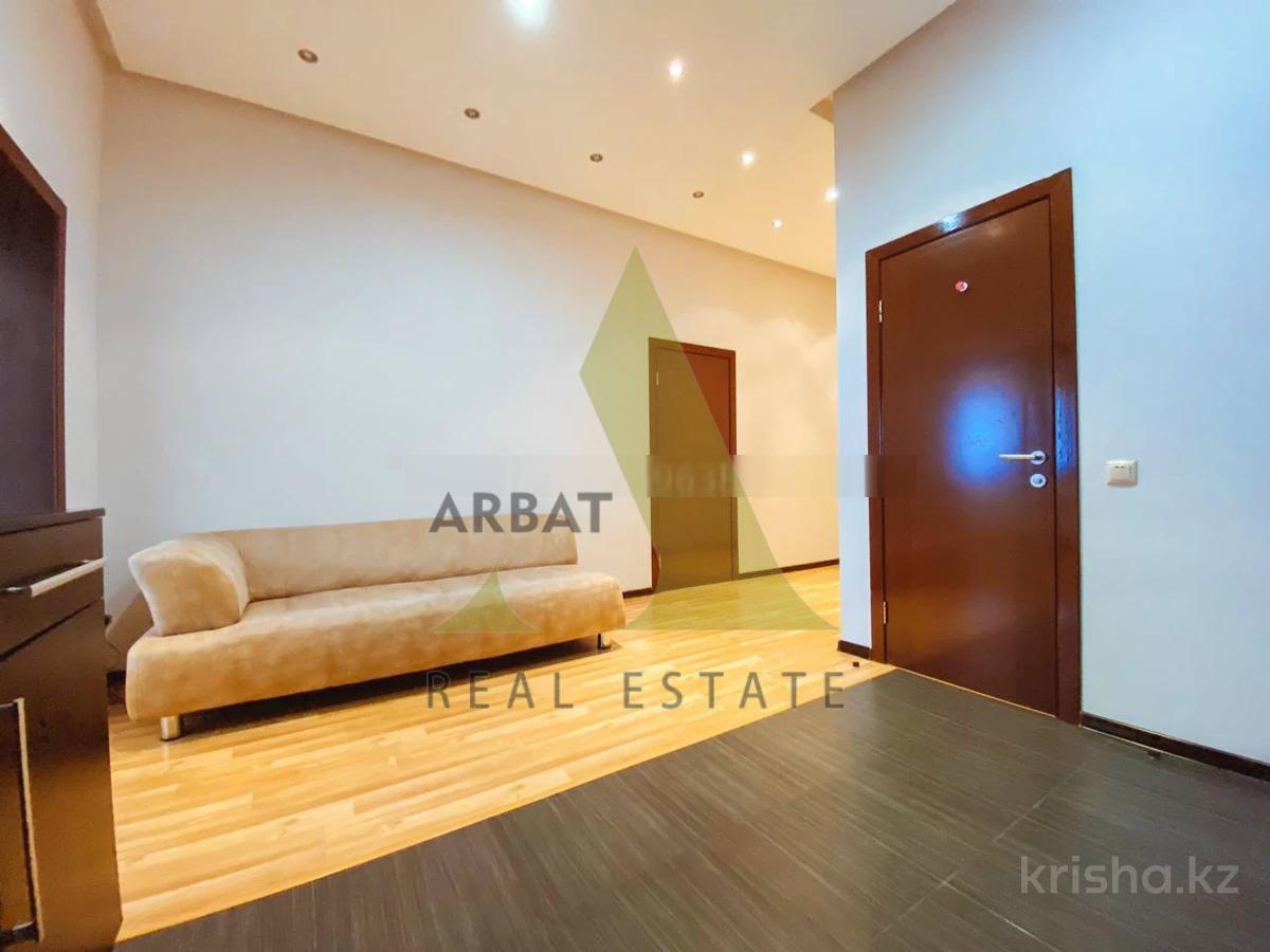 Фото Квартира, 4 комн, 200 м², 2/5 эт., 2010 г.п.