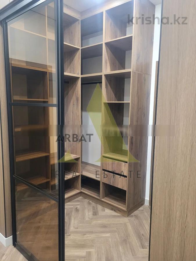 Фото Квартира, 5 комн, 250 м², 1/5 эт., 2025 г.п.