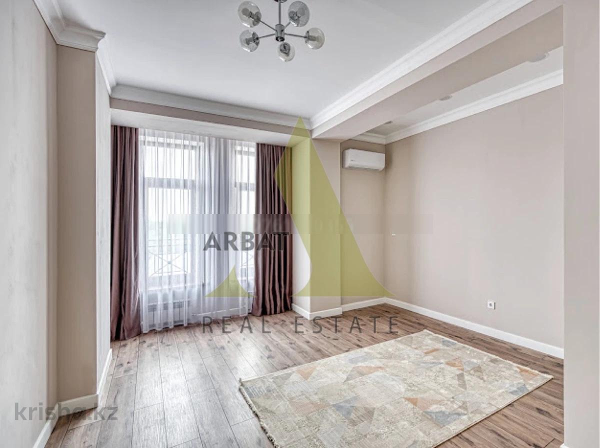Фото Квартира, 4 комн, 190 м², 1 эт.