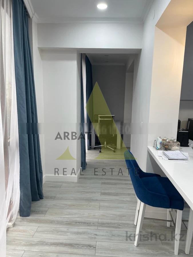 Фото Квартира, 3 комн, 91 м², 8/15 эт., 2015 г.п.