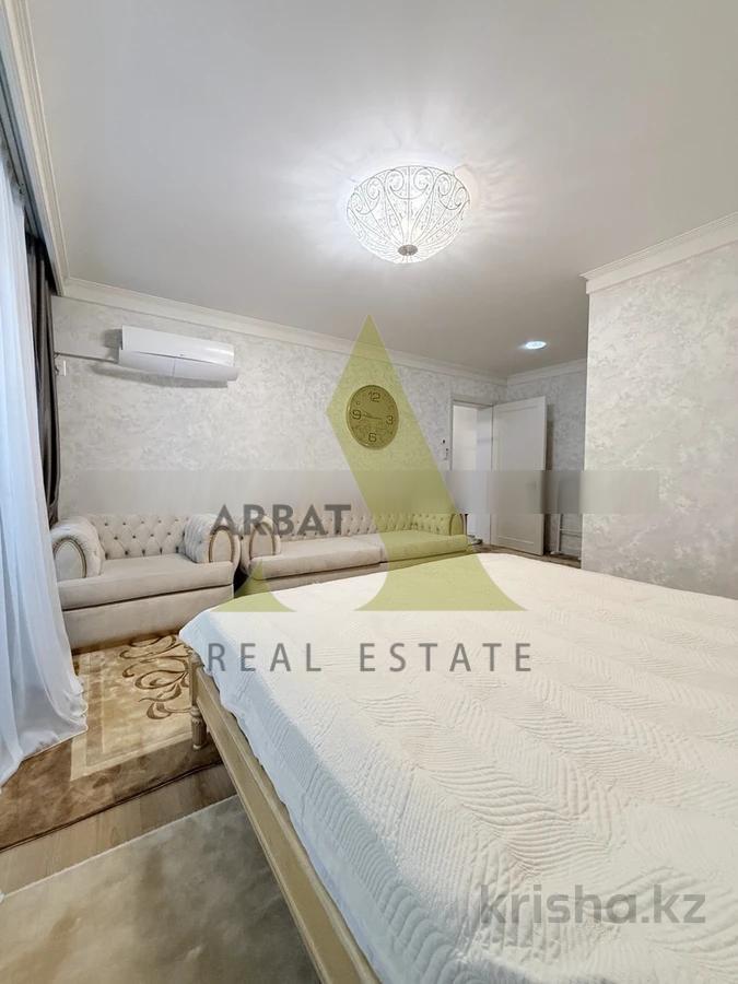 Фото Квартира, 5 комн, 190 м², 1/17 эт.