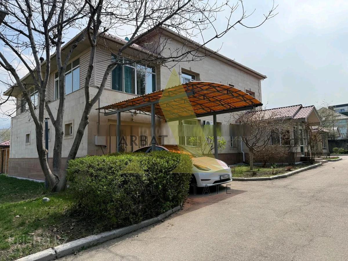 Фото Отдельный дом, 7 комн, 383м²