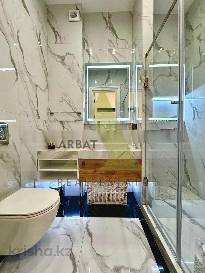 Фото Квартира, 4 комн, 210 м², 2/3 эт., 2020 г.п.