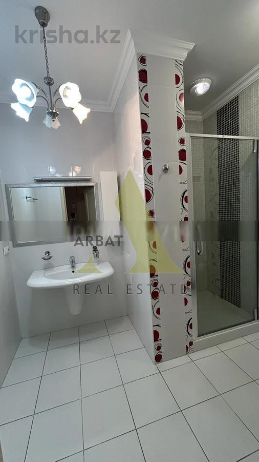 Фото Квартира, 4 комн, 165 м², 7/7 эт.