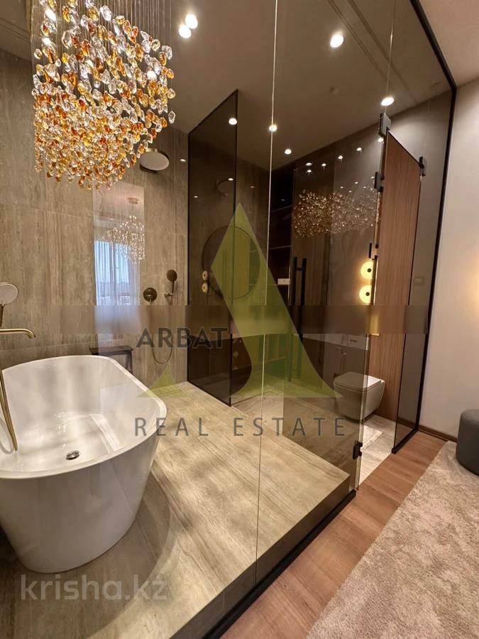 Фото Квартира, 3 комн, 136 м², 8/9 эт., 2023 г.п.
