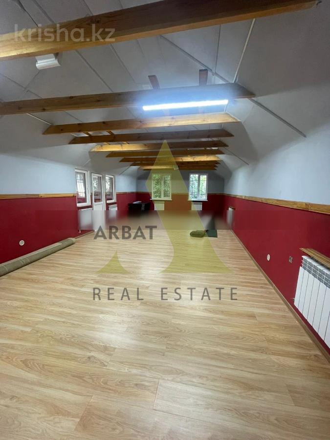 Фото Офисы, медцентры и аптеки, образование, 550 м²