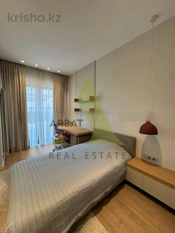 Фото Квартира, 5 комн, 220 м², 3/3 эт., 2024 г.п.