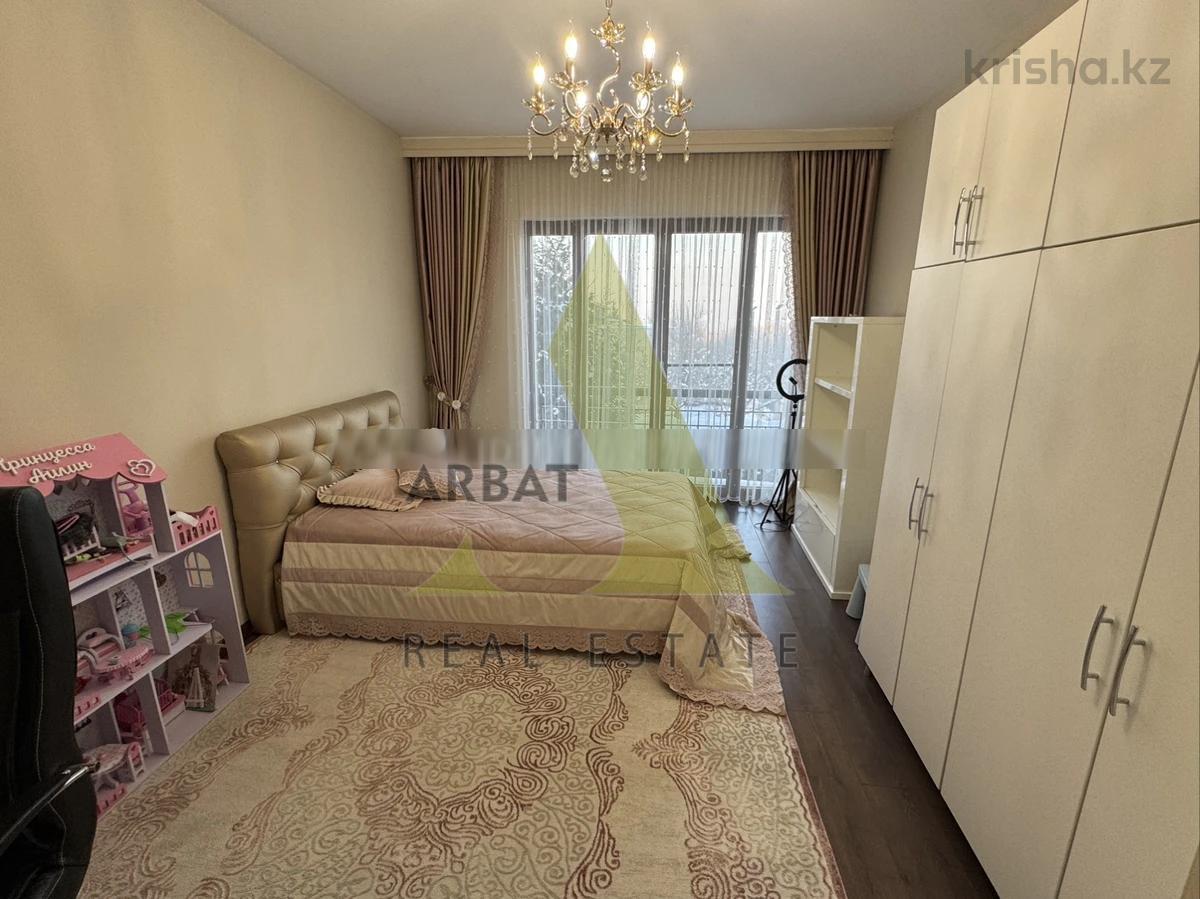 Фото Квартира, 5 комн, 220 м², 2 эт., 2007 г.п.