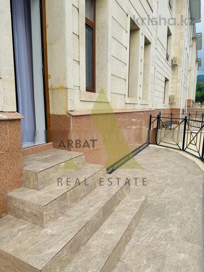 Фото Квартира, 4 комн, 190 м², 1 эт.