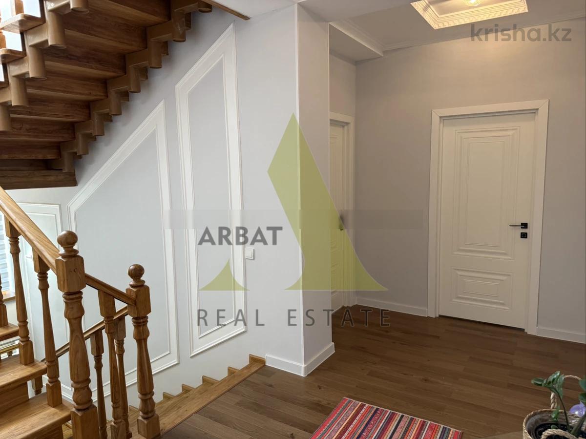 Фото Отдельный дом, 9 комн, 420м²