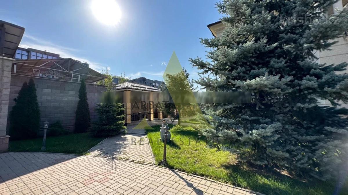 Фото Отдельный дом, 11 комн, 700м²