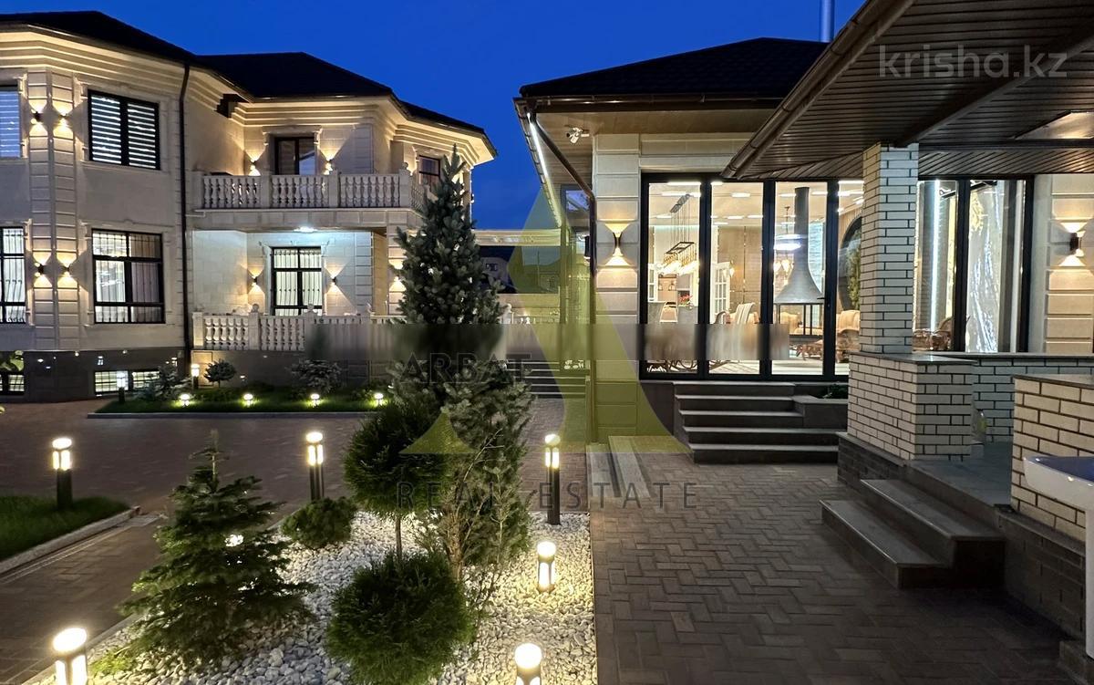 Фото Отдельный дом, 7 комн, 650м²