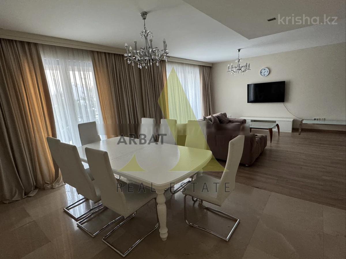 Фото Квартира, 5 комн, 220 м², 2 эт., 2007 г.п.