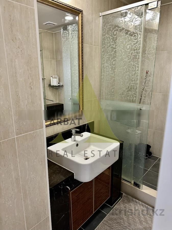 Фото Квартира, 3 комн, 115 м², 17/19 эт., 2012 г.п.