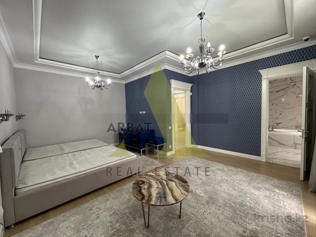 Фото Квартира, 7 комн, 440 м², 7/7 эт., 2016 г.п.