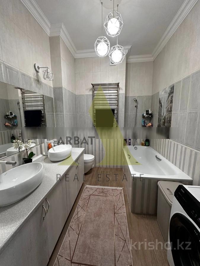 Фото Квартира, 4 комн, 170 м², 2/7 эт.