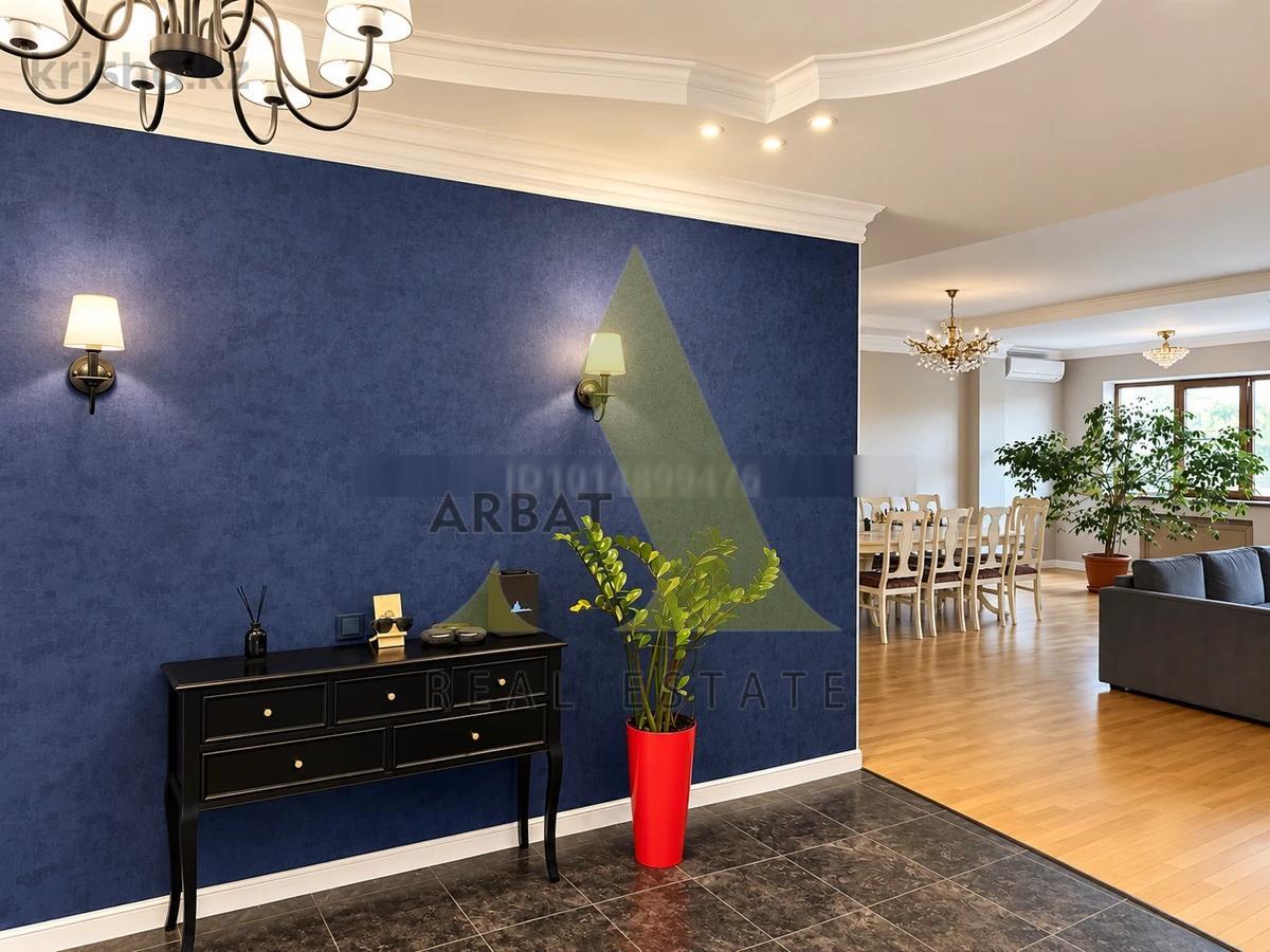 Фото Квартира, 4 комн, 200 м², 6/7 эт.