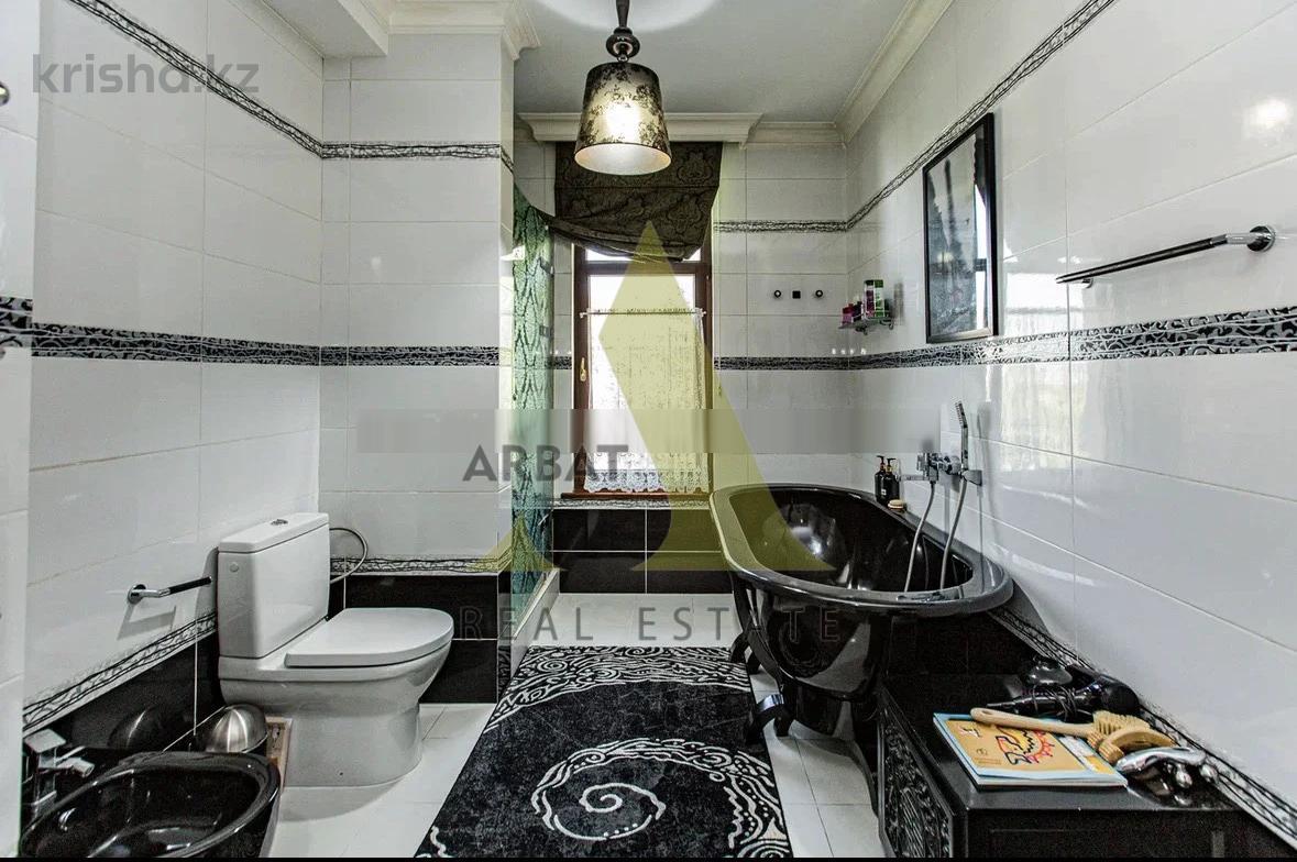 Фото Отдельный дом, 6 комн, 700м²