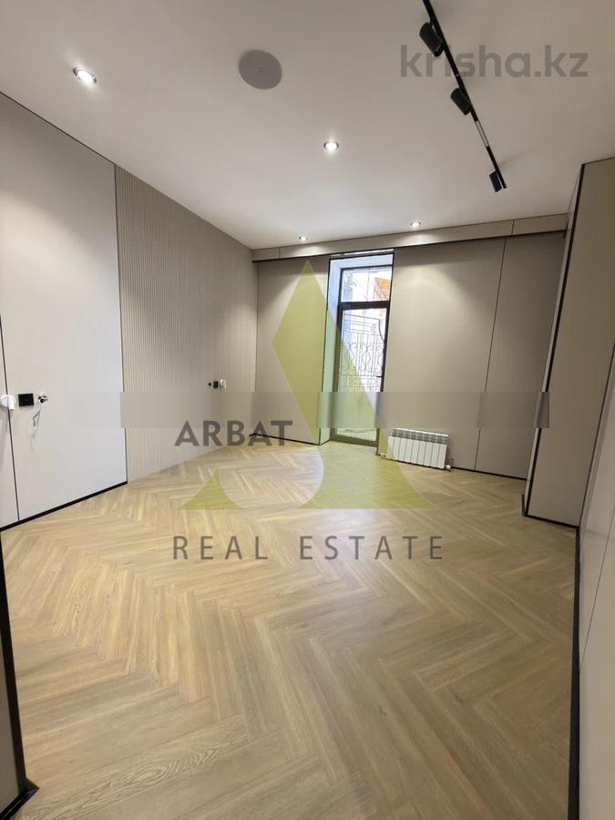 Фото Квартира, 4 комн, 155 м², 7/7 эт., 2018 г.п.
