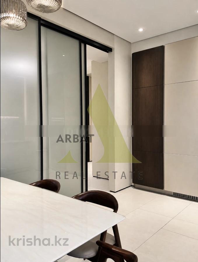 Фото Квартира, 4 комн, 164 м², 1/3 эт., 2022 г.п.