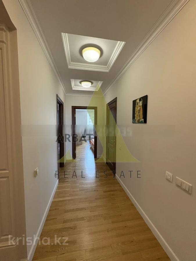 Фото Квартира, 4 комн, 140 м², 7/9 эт.