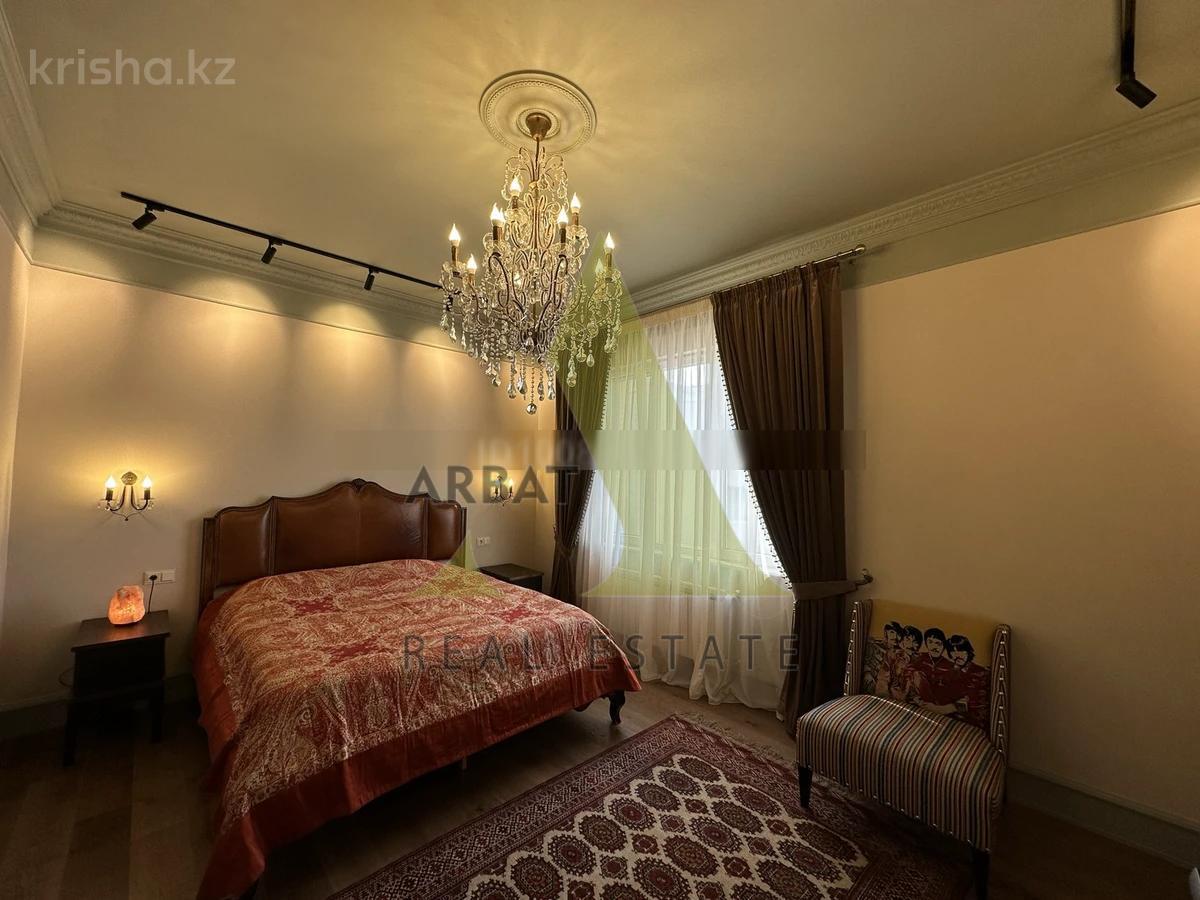 Фото Квартира, 5 комн, 230 м², 1/2 эт., 2010 г.п.