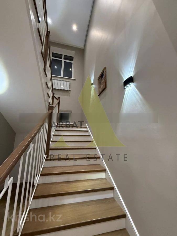 Фото Отдельный дом, 10 комн, 620м²