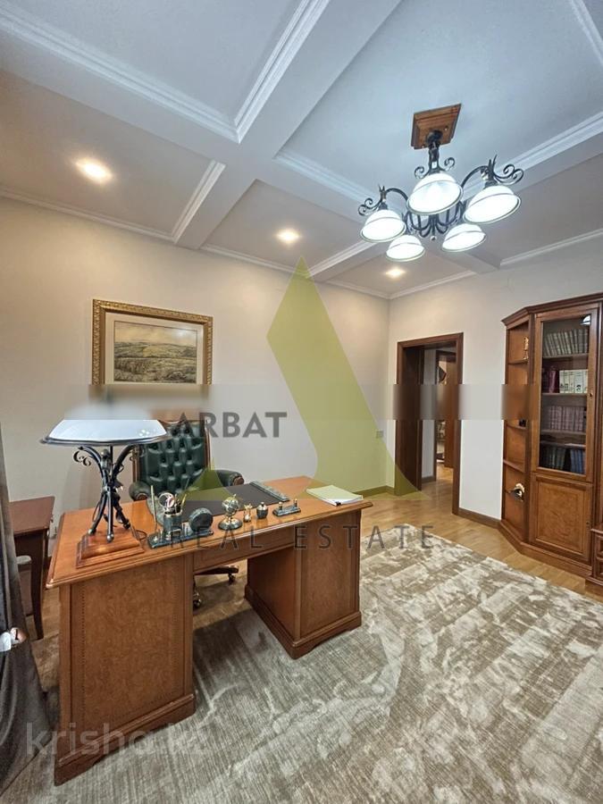Фото Отдельный дом, 9 комн, 500м²