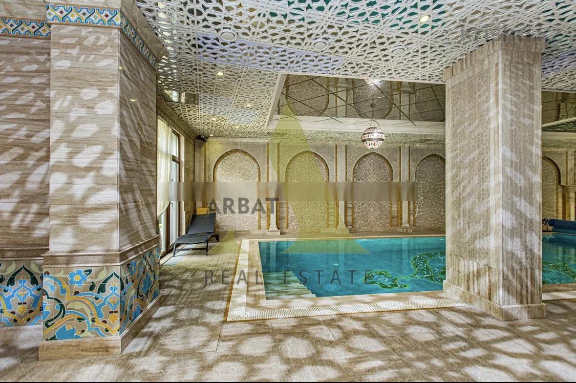 Фото Отдельный дом, 6 комн, 700м²
