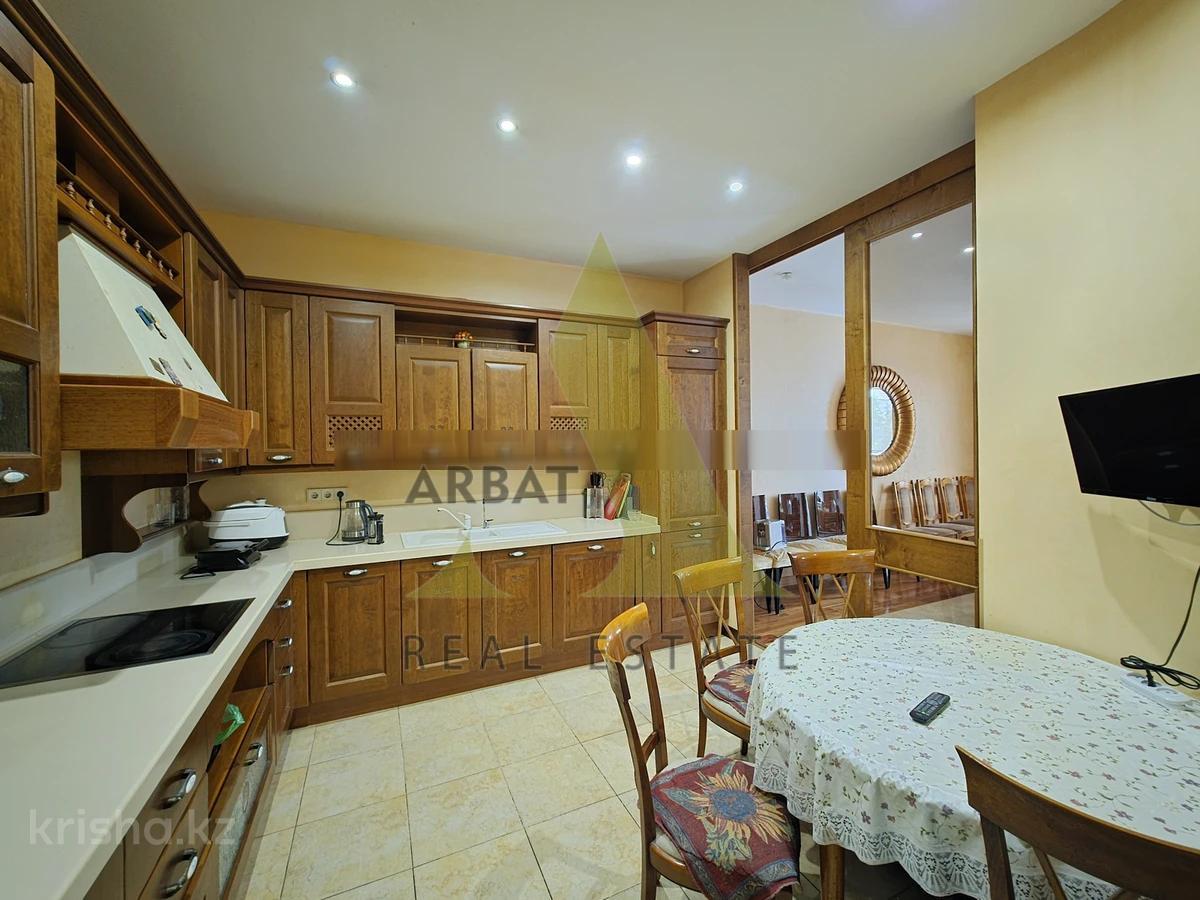 Фото Квартира, 4 комн, 170 м², 5/7 эт.