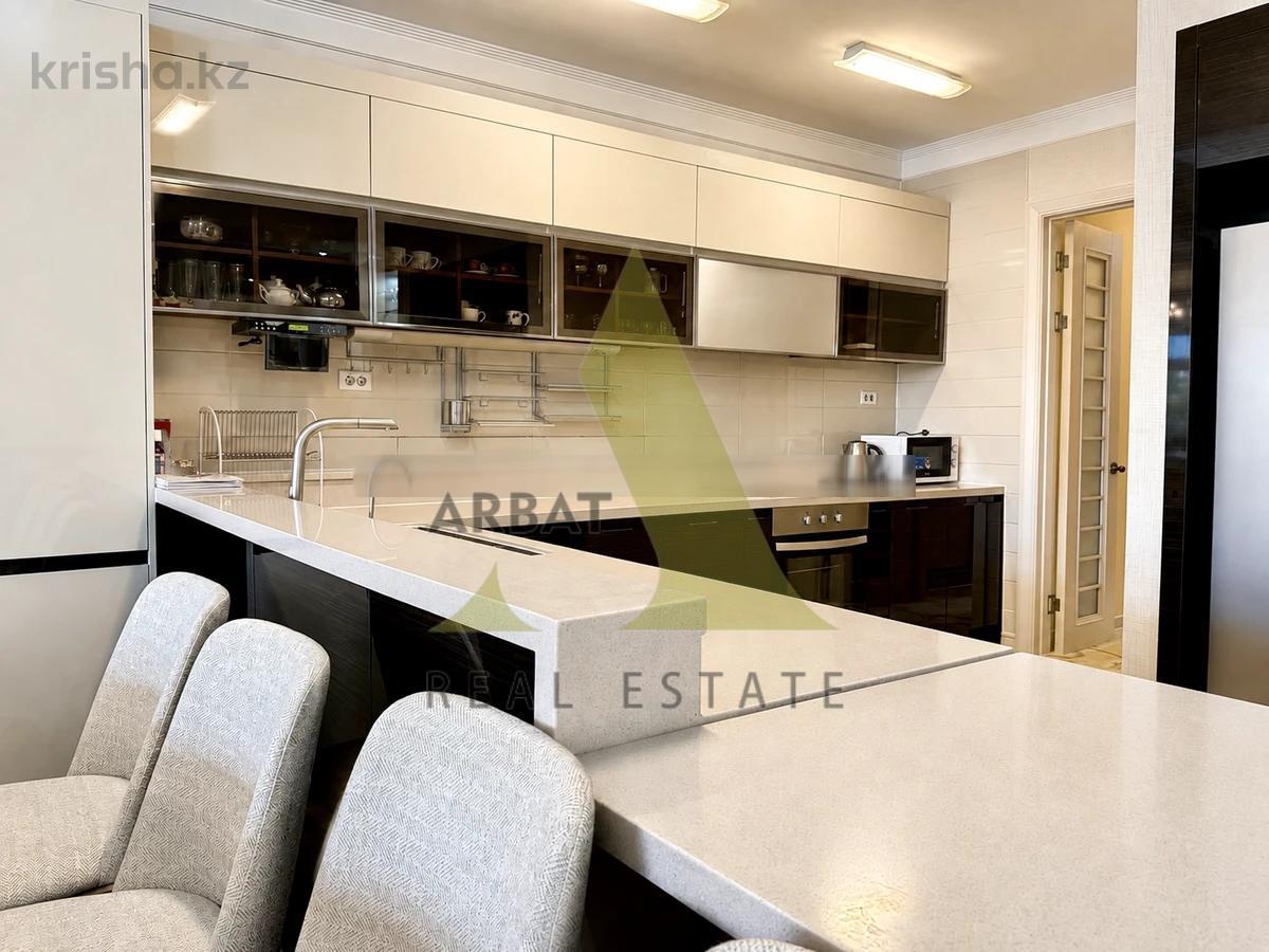 Фото Квартира, 5 комн, 190 м², 2/21 эт.