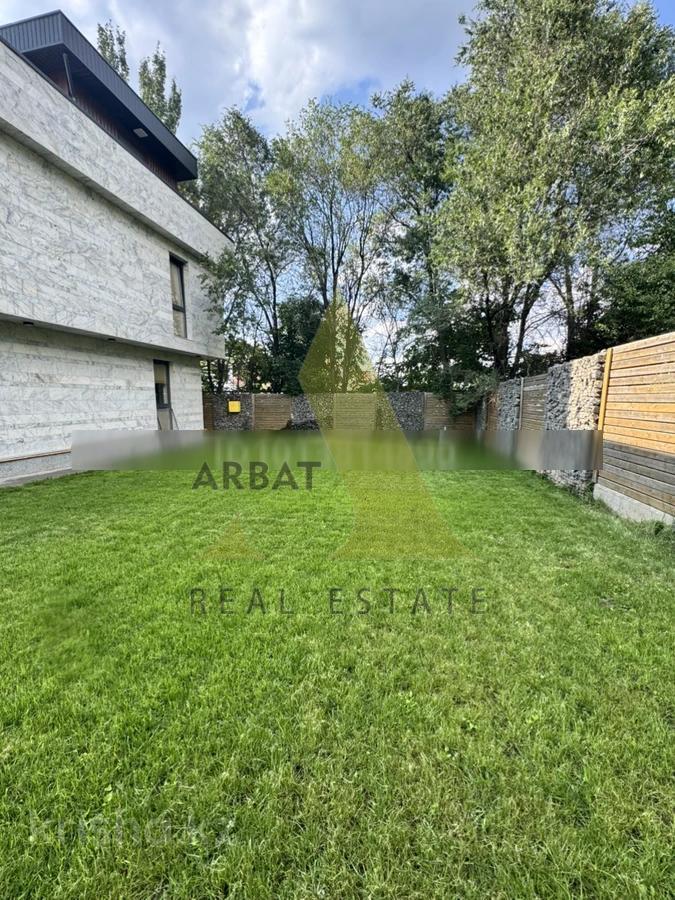 Фото Дом, 5 комн, 300м²