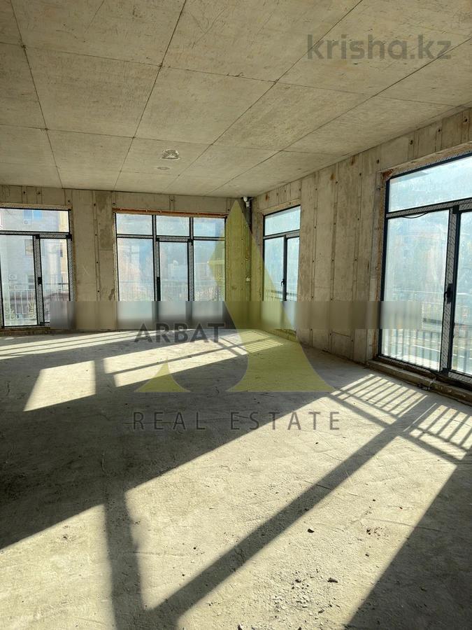 Фото Квартира, 4 комн, 208 м², 3/3 эт., 2021 г.п.