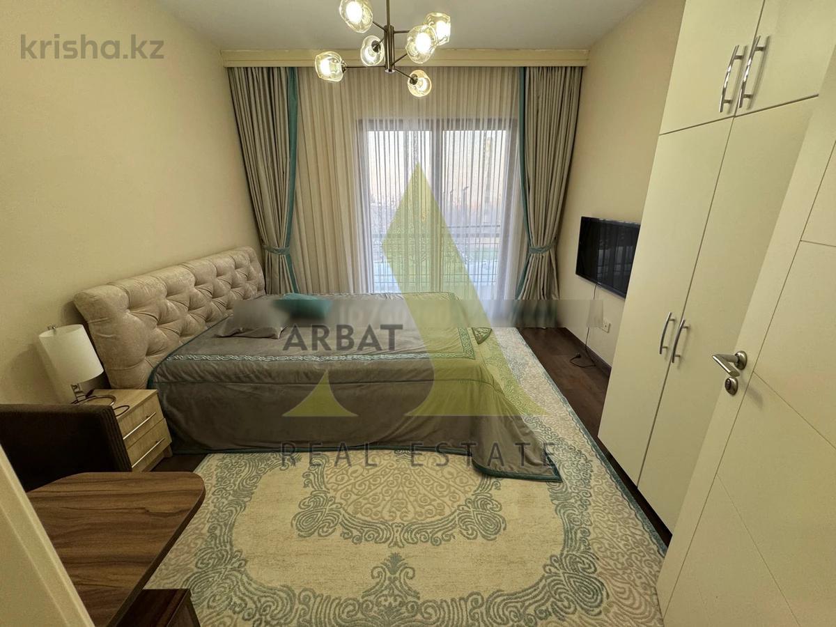 Фото Квартира, 5 комн, 220 м², 2 эт.