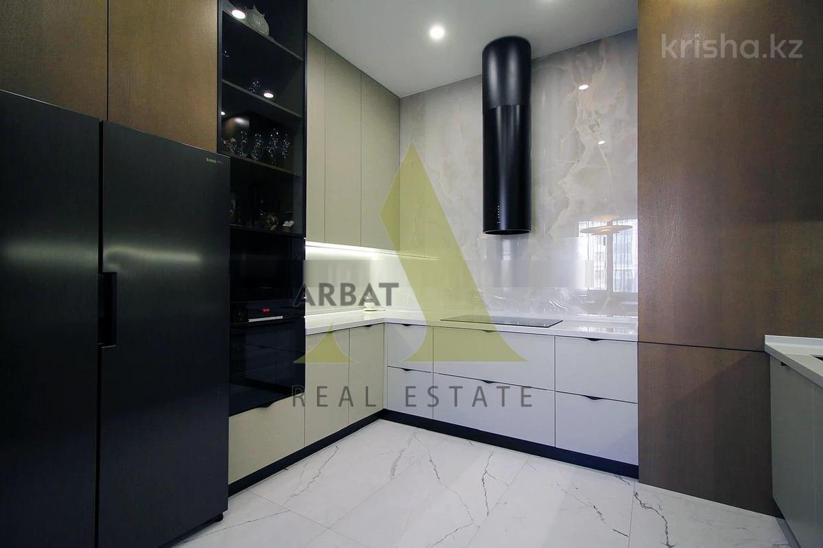 Фото Квартира, 4 комн, 150 м², 3/7 эт., 2017 г.п.