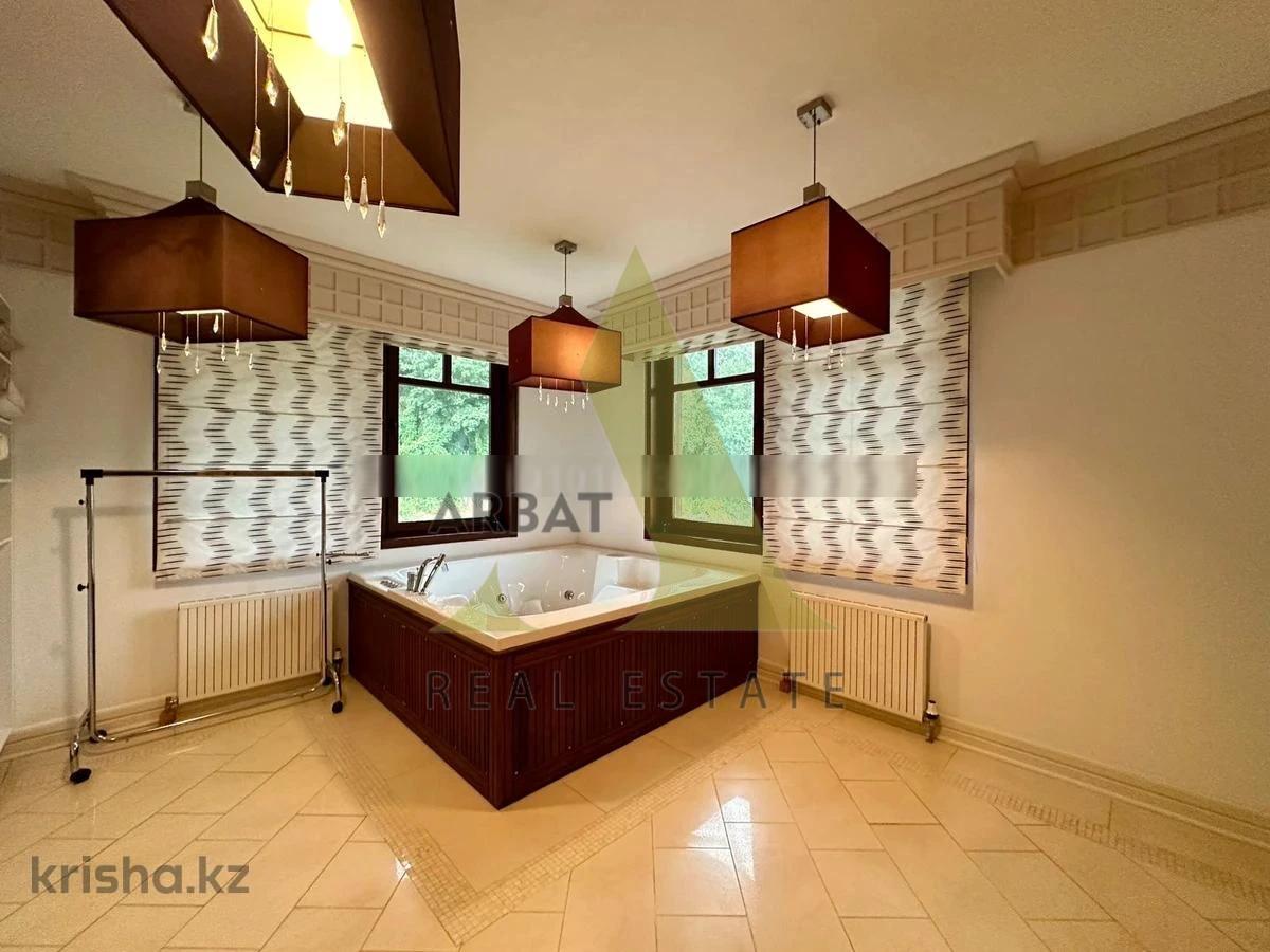 Фото Квартира, 5 комн, 450 м², 3/4 эт., 2009 г.п.