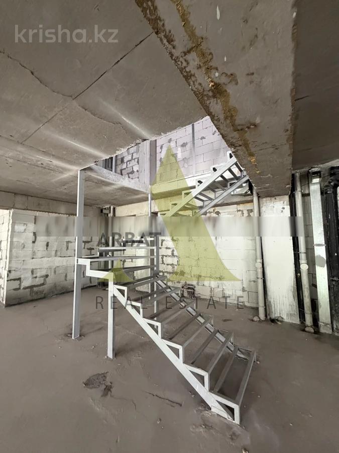 Фото Квартира, 4 комн, 237 м², 1/3 эт., 2022 г.п.
